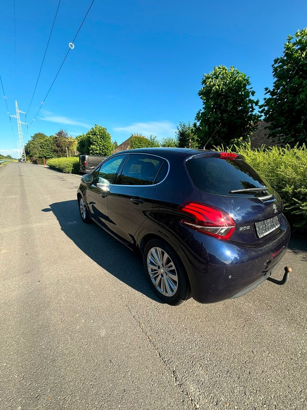 Peugeot 208, 1199 cc, -, -, Handgeschakeld
