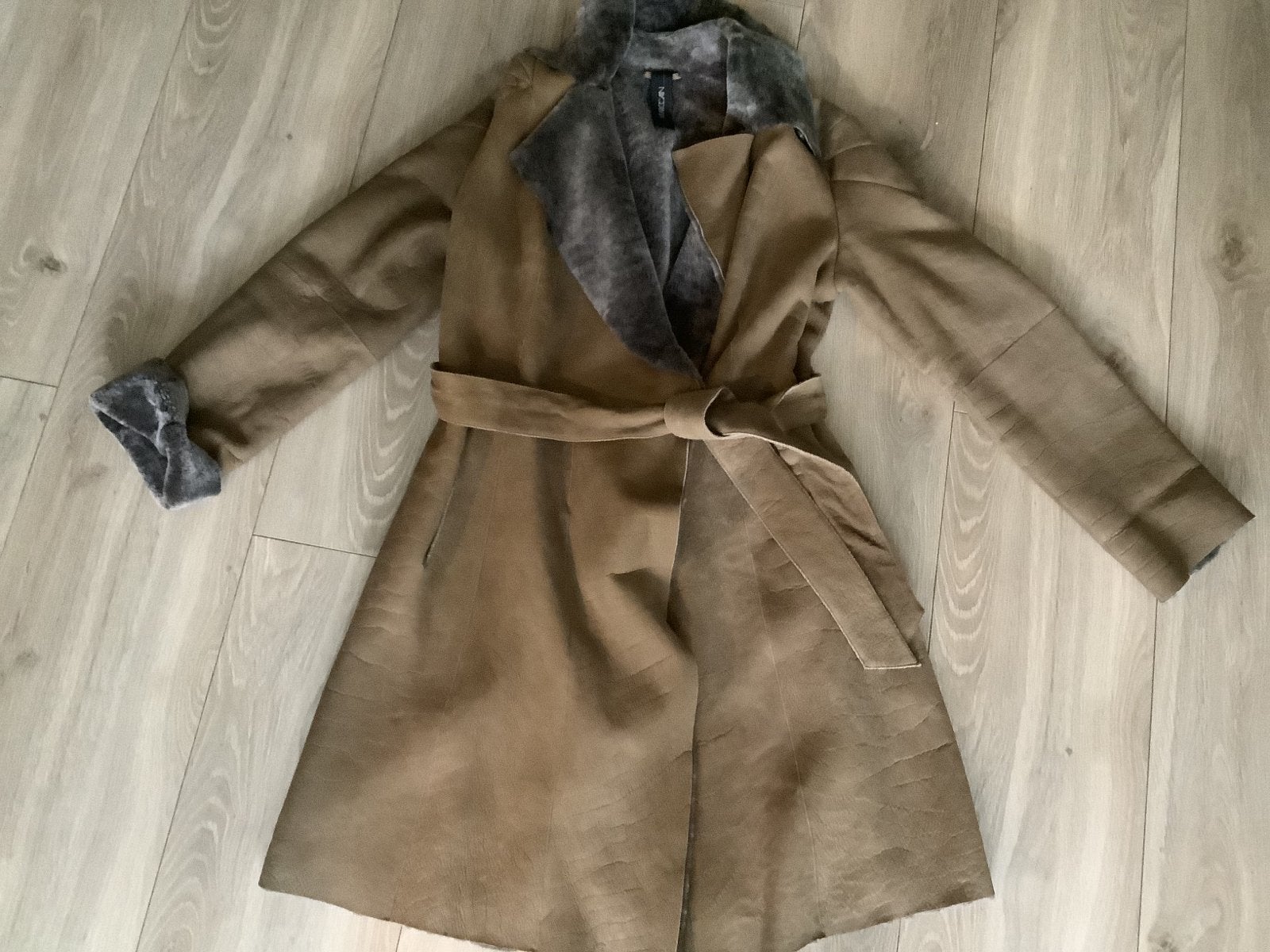 MarcCain lammy jas met zachte voering, maat M, Kleding | Dames, Jassen | Winter, Ophalen of Verzenden, Zo goed als nieuw, Maat 38/40 (M)