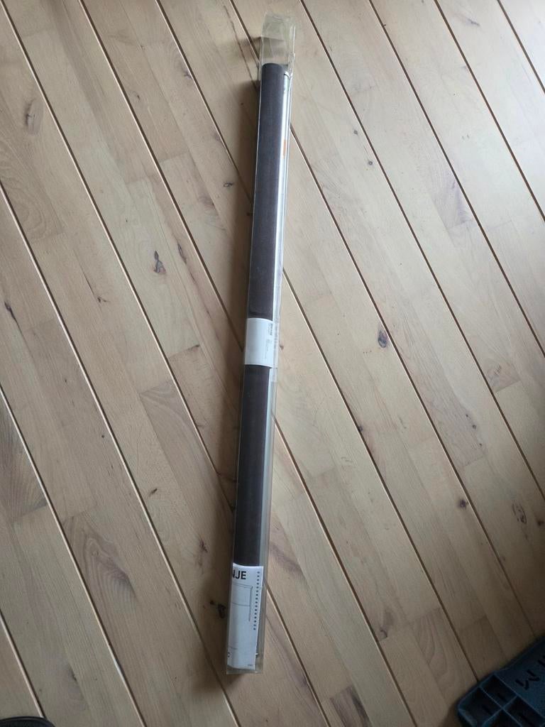 Rolgordijn Enje IKEA, Ophalen