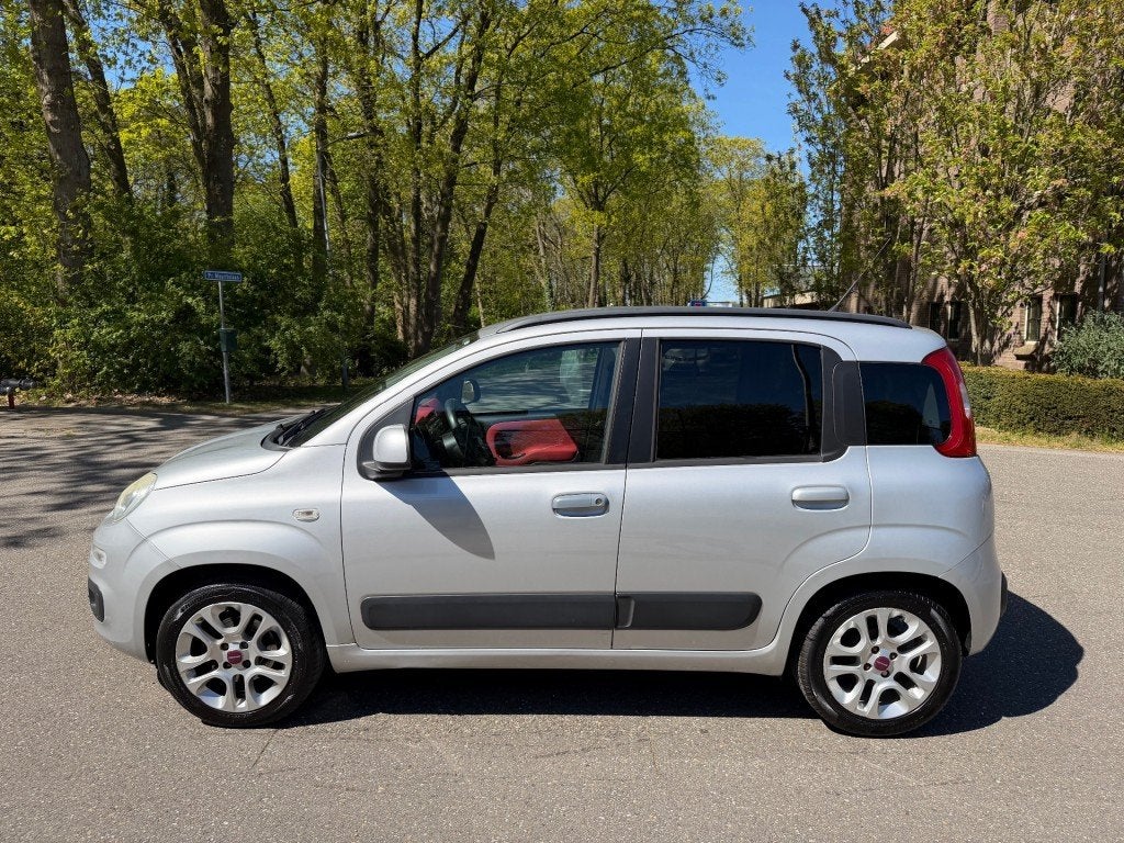 Fiat PANDA 0.9 Lounge - Clima - Lm velgen - APK 10-2026 !!!, Voorwielaandrijving, Euro 5, 86 pk, Panda