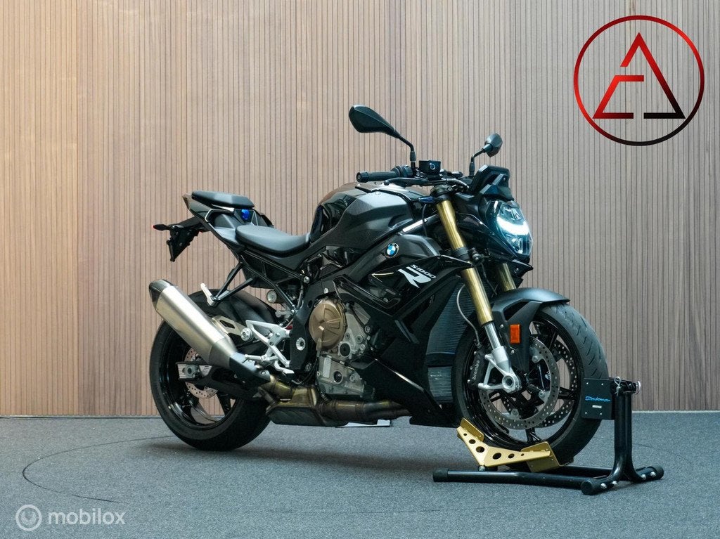 BMW S1000R 2024 | 3.166km | Vol uitgerust | Alle opties, Motoren, Bedrijf, Meer dan 35 kW, Toermotor, 999 cc