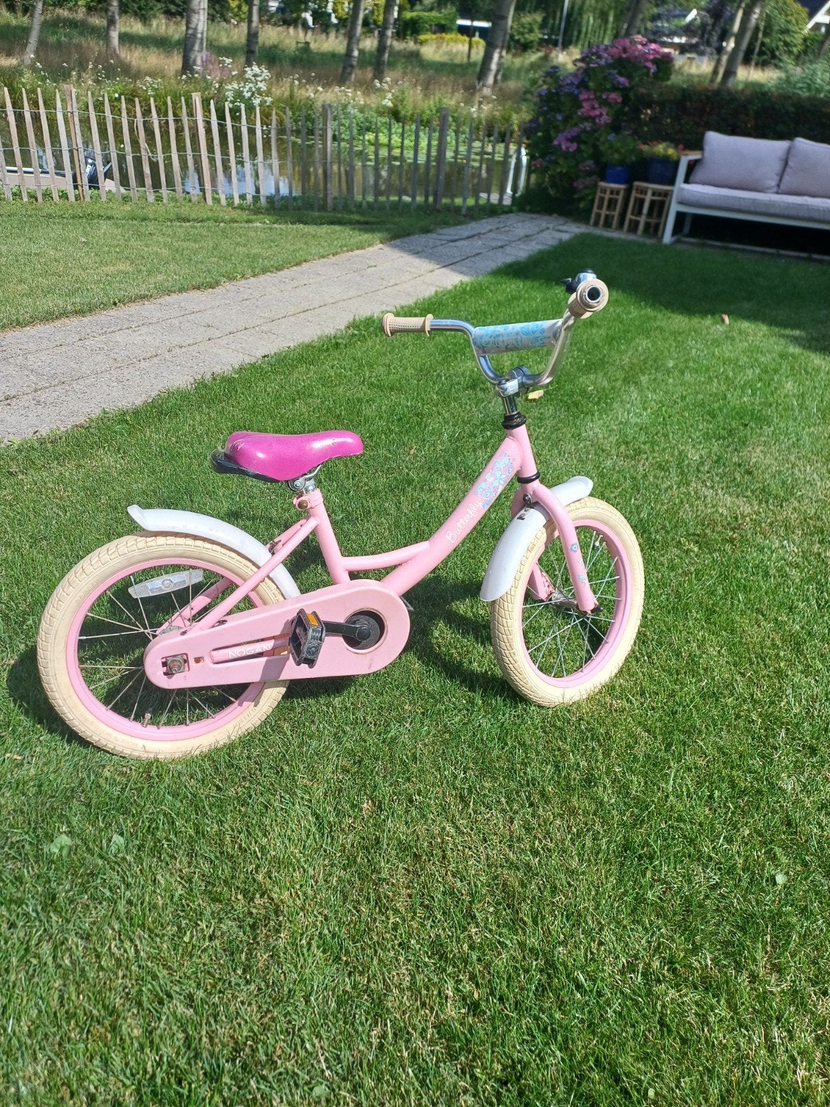 Roze 16 inch kinderfiets - Nogan, Ophalen, Terugtraprem, Nogan Butterfly, 16 tot 20 inch