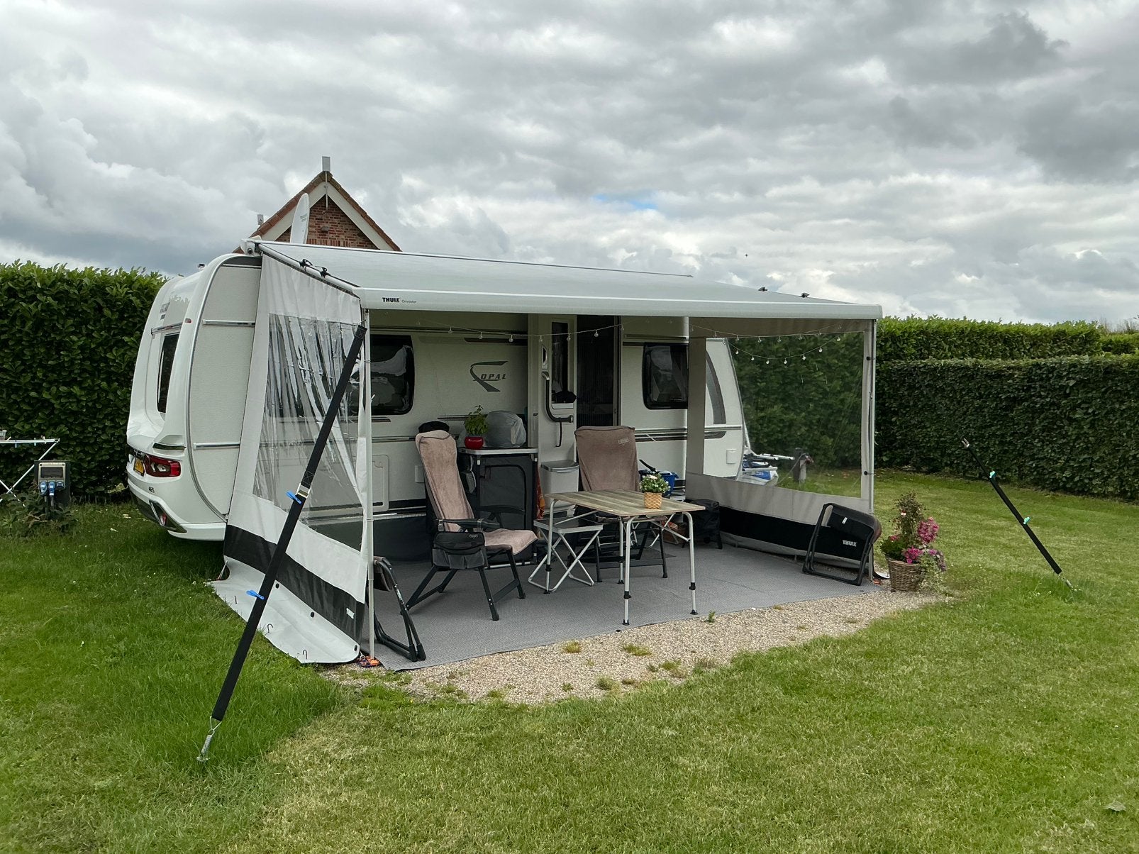 THULE RAIN SIDE/FRONT BLOCKERS, Caravans en Kamperen, Tenten, tot en met 4, Zo goed als nieuw, Ophalen
