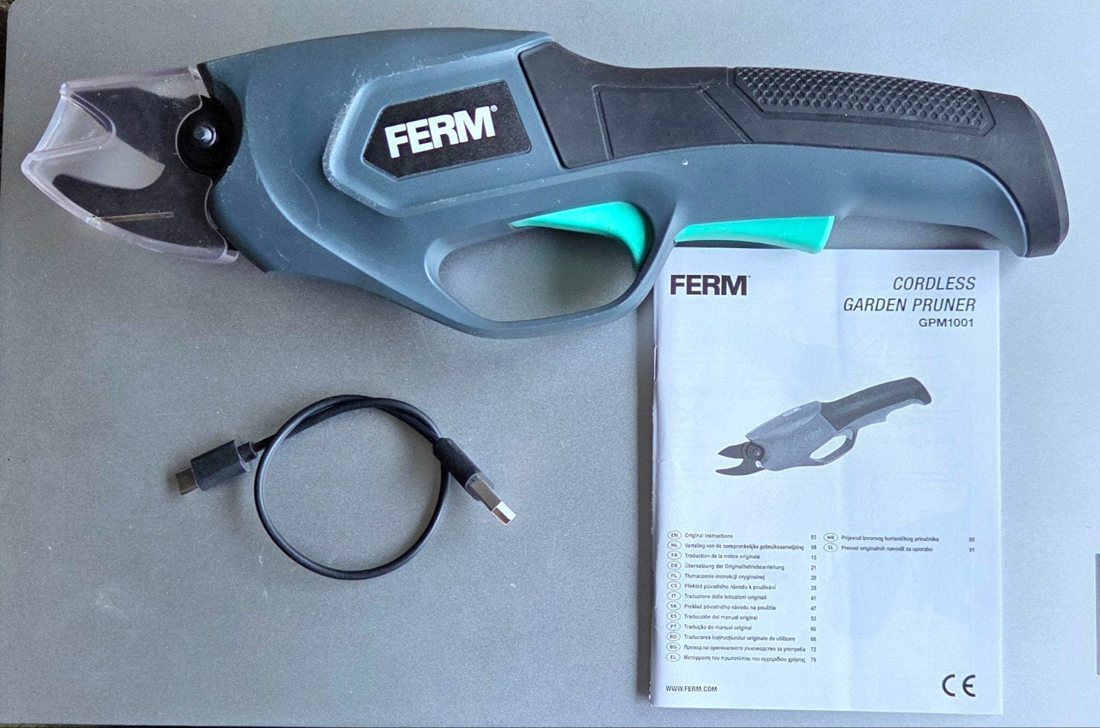 Ferm GPM1001 Accu Snoeischaar - Draadloos en Krachtig, Tuin en Terras, Snoeischaren, Ophalen of Verzenden, Zo goed als nieuw, Minder dan 20 mm