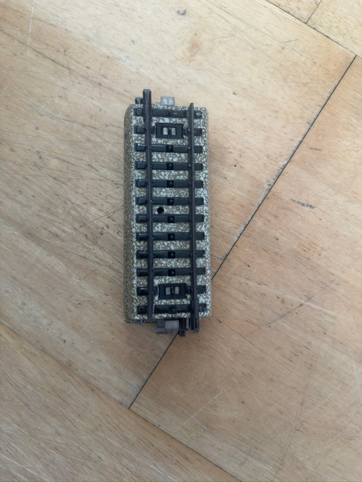 Marklin 5107 rechte rail | 1/87 modelspoor h0, Wisselstroom, Gebruikt, Rails, Ophalen of Verzenden