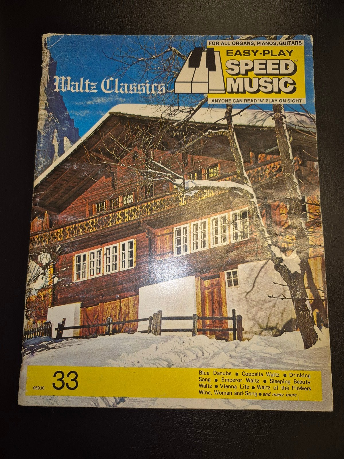 Waltz Classics - nr. 33 Easy-Play Speed Music Boek, Gebruikt, Klassiek, Les of Cursus, Ophalen of Verzenden