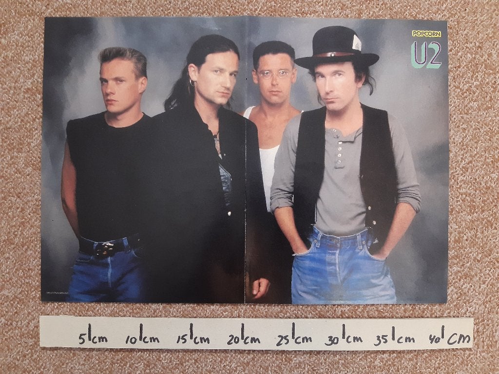 Poster U2 Popcorn Erasure Maat A3 28x41 cm, Rechthoekig Liggend, Ophalen of Verzenden, Zo goed als nieuw, A1 t/m A3