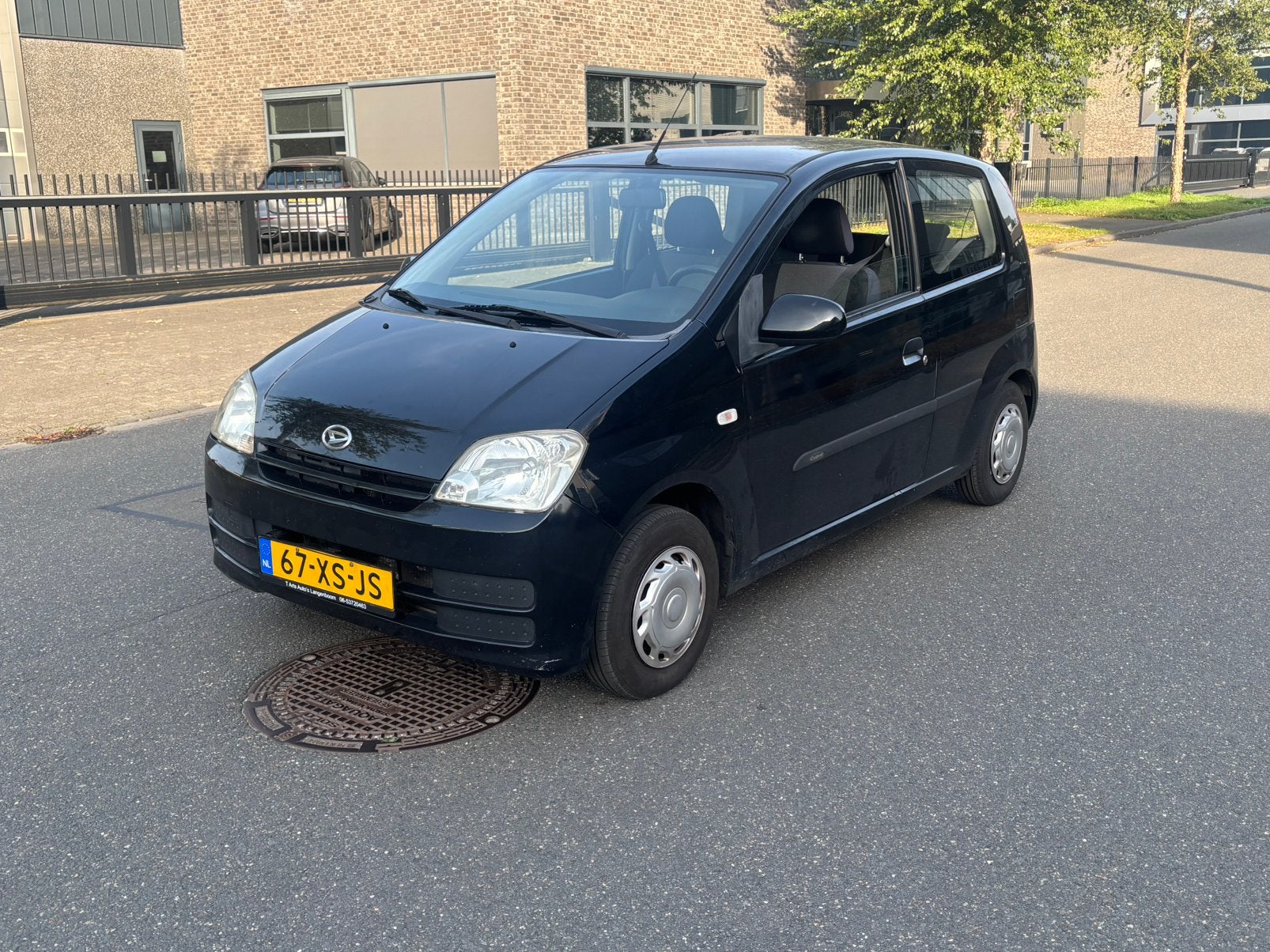 Daihatsu Cuore 1.0 3D 2007 Zwart apk 17-9-2027, Auto's, Stof, 600 kg, Zwart, 18 €/maand