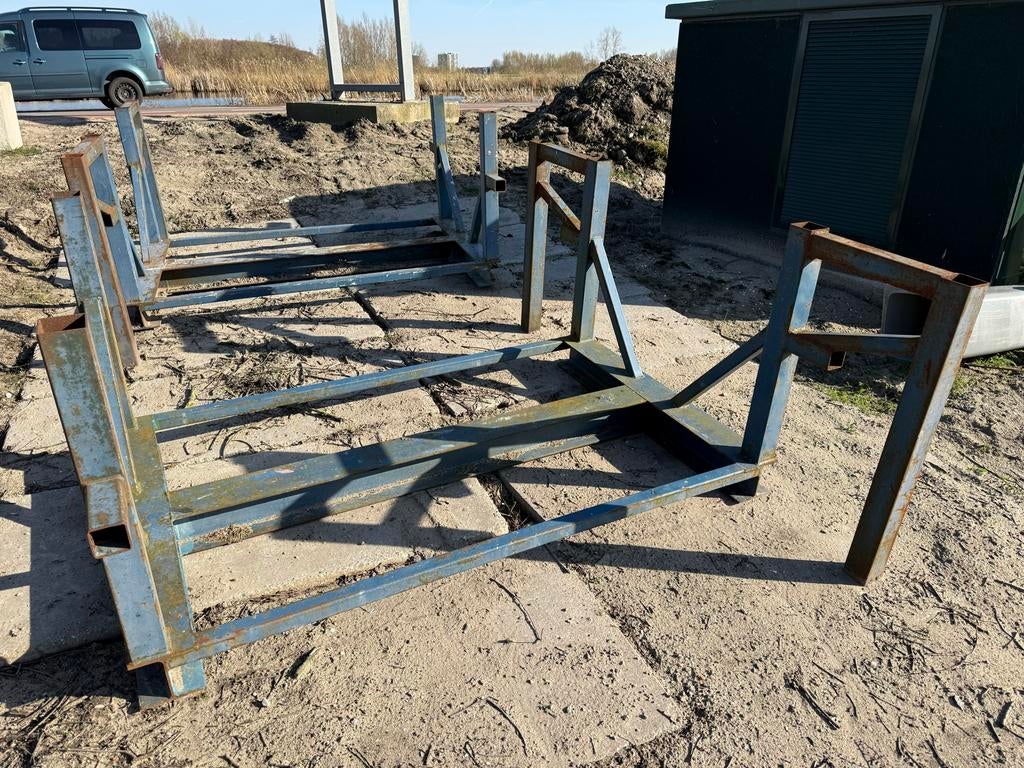 2 Zware Stalen Bootbokken - Identiek en Robuust, Ophalen of Verzenden, Gebruikt, Overige typen, Zeilboot of Motorboot