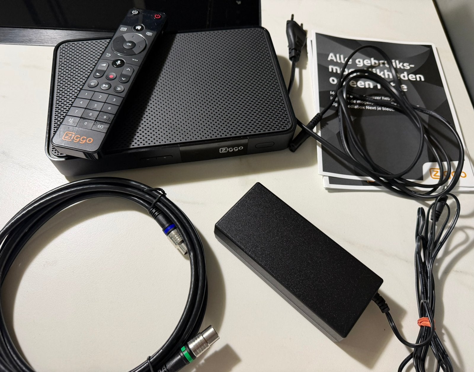 Ziggo Mediabox Next (Arris DCX 960) compleet, Ophalen of Verzenden, Zo goed als nieuw