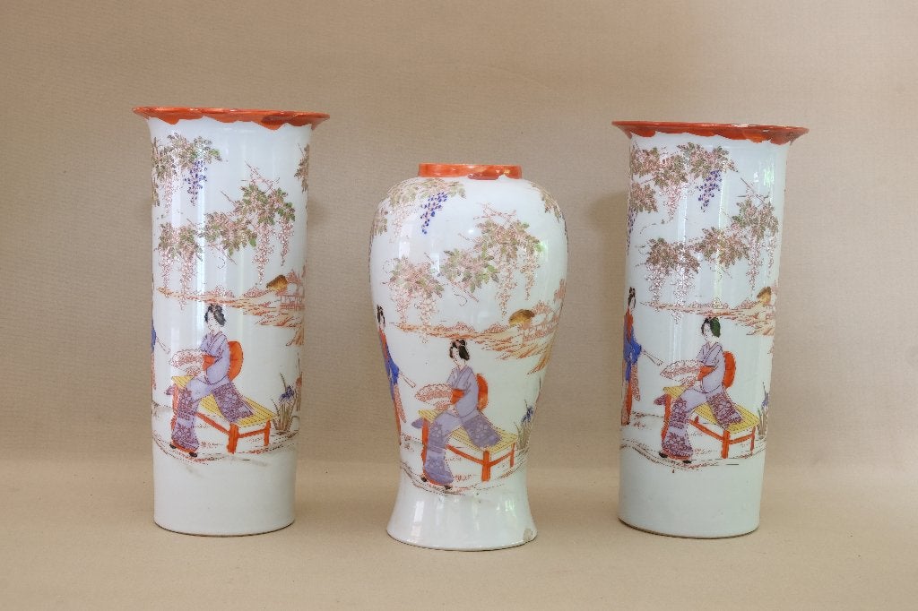 3x vaas China met traditioneel Oosters decor, Steen/keramiek, Ophalen of Verzenden, China, Geschilderd