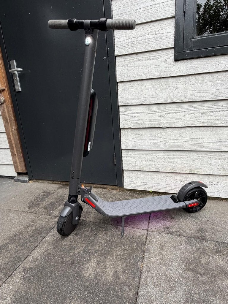 Ninebot by Segway ES4 elektrische step, Fietsen en Brommers, Steps, Ophalen, Zo goed als nieuw, Elektrische step (E-scooter), Segway Ninebot