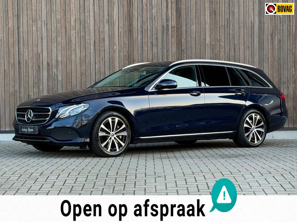 Mercedes-Benz E-klasse Estate 300 de Advantage / Trekhaak /, Auto's, Achterwielaandrijving, Gebruikt, 4 cilinders, 241 €/maand