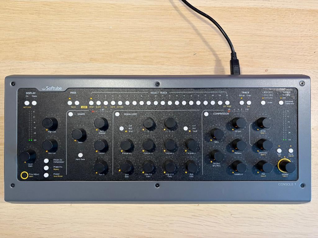 Softube Console 1 Mak II Hardware controller incl. software, Muziek en Instrumenten, Midi-apparatuur, Zo goed als nieuw, Ophalen