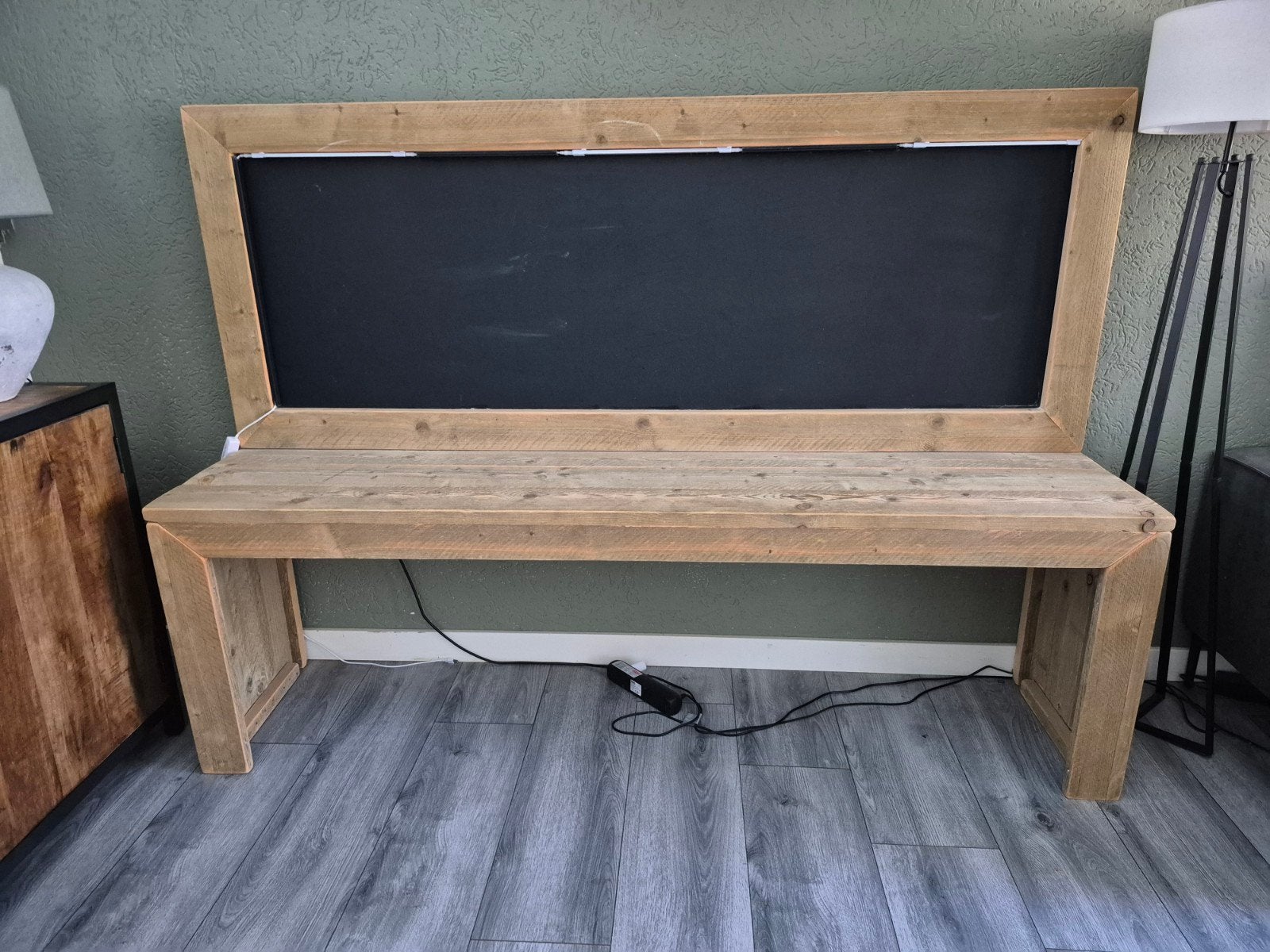 Hele mooie speeltafel, Ophalen, Zo goed als nieuw