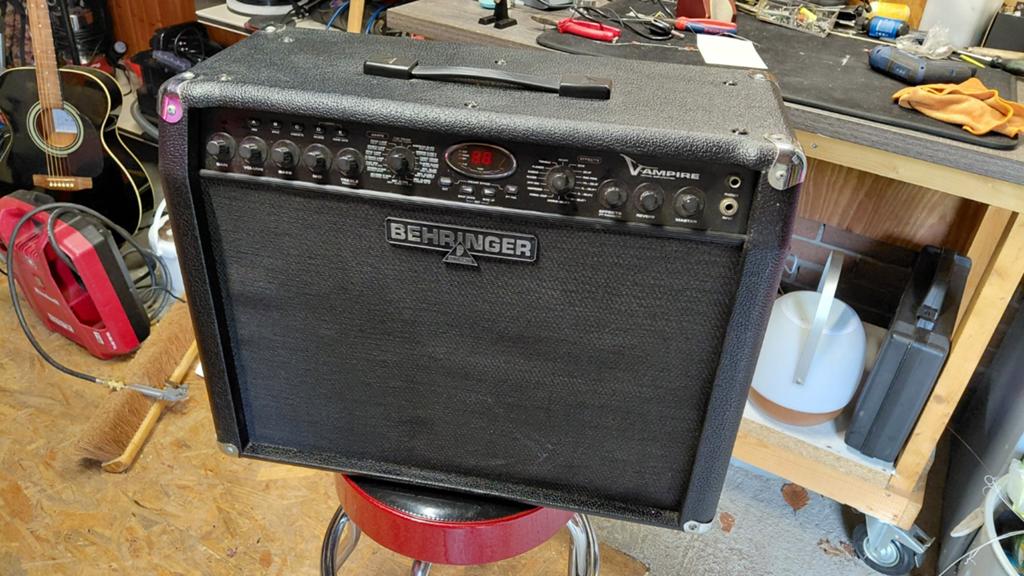 Behringer V-ampire, Ophalen, Minder dan 50 watt