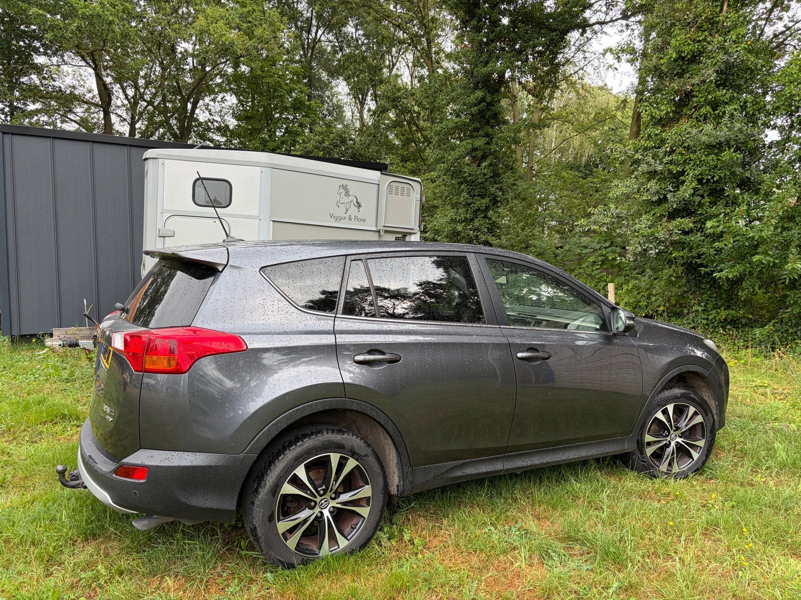 Toyota Rav4 2.0 Vvt-i 4WD CVT 2015 Grijs, Automaat, 4 cilinders, Particulier, 1987 cc