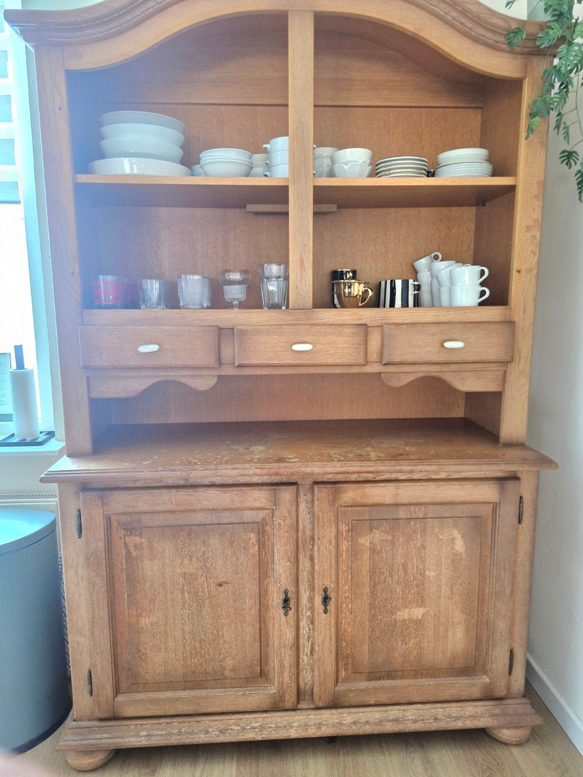 Buffet kast, Ophalen, Gebruikt, 100 tot 150 cm, 200 cm of meer