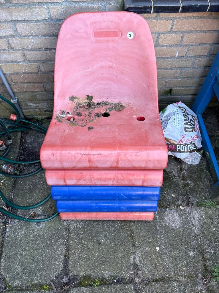 FC Utrecht stadion stoelen, Huis en Inrichting, Kunststof, Gebruikt, Twee, Overige kleuren