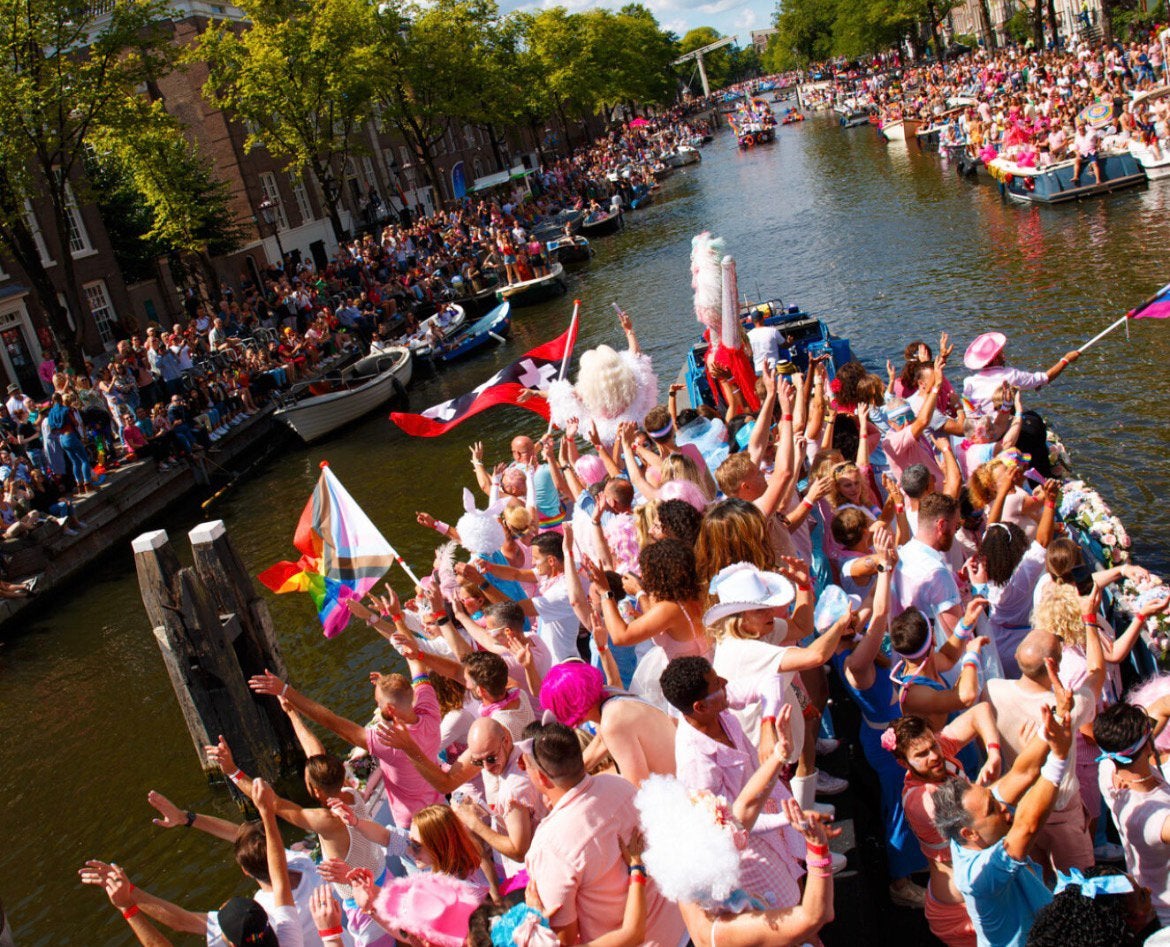 Sloep te huur Amsterdam Pride - Canal Parade, Tickets en Kaartjes, Evenementen en Festivals, Eén persoon