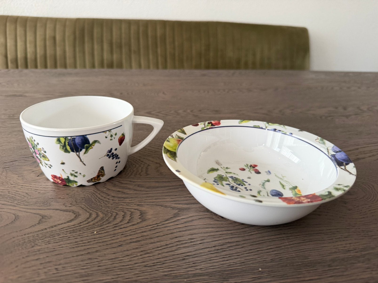 Janneke Brinkman Fruit&Flowers Mepal set, Huis en Inrichting, Keuken | Servies, Kunststof, Overige merken, Ophalen of Verzenden