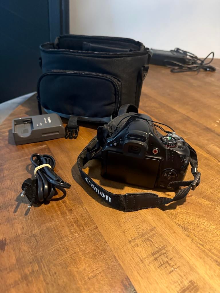 Canon PowerShot SX30 IS met tas en oplader, Ophalen, Canon, Zo goed als nieuw, Geheugenkaart