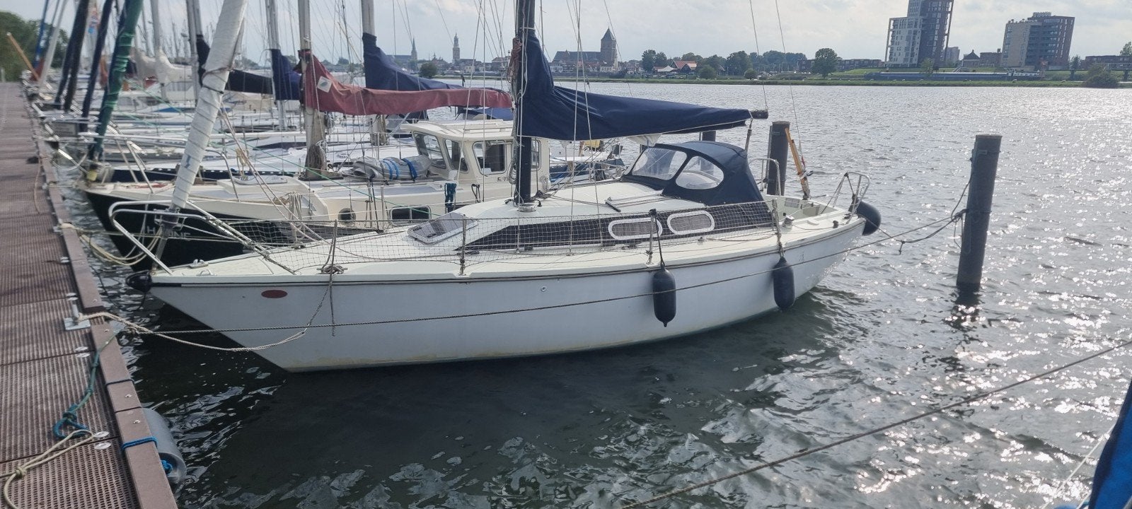 Zeiljacht Comet850 bj. 1984 diepgang 1,30 stahoogte 185, 3 m, Gebruikt, Binnenboordmotor, Tourjacht of cruiser