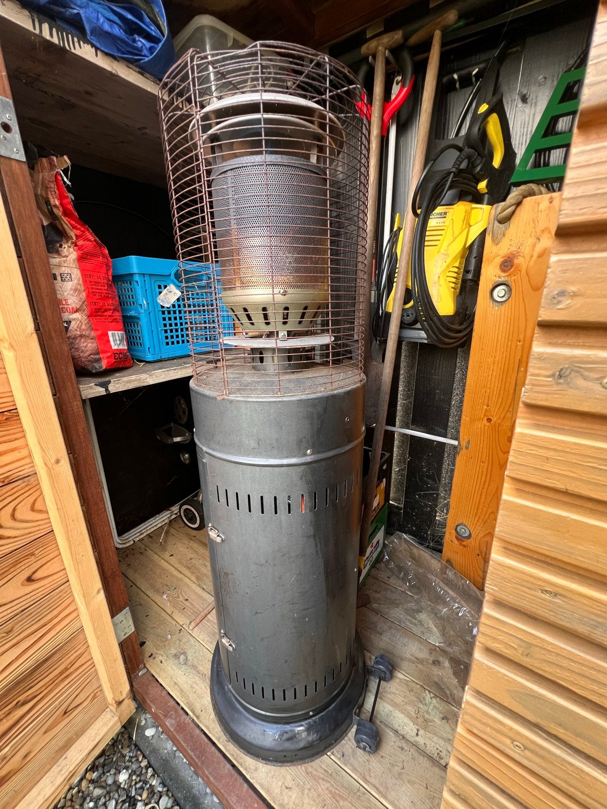 Krachtige 11 kW gas terrasverwarmer - Zo goed als nieuw, Ophalen, Gebruikt, Gas, Vloer