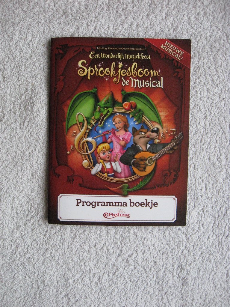 Efteling - Programmaboekje Sprookjesboom de Musical (met CD), Ophalen of Verzenden, Zo goed als nieuw, Overige typen
