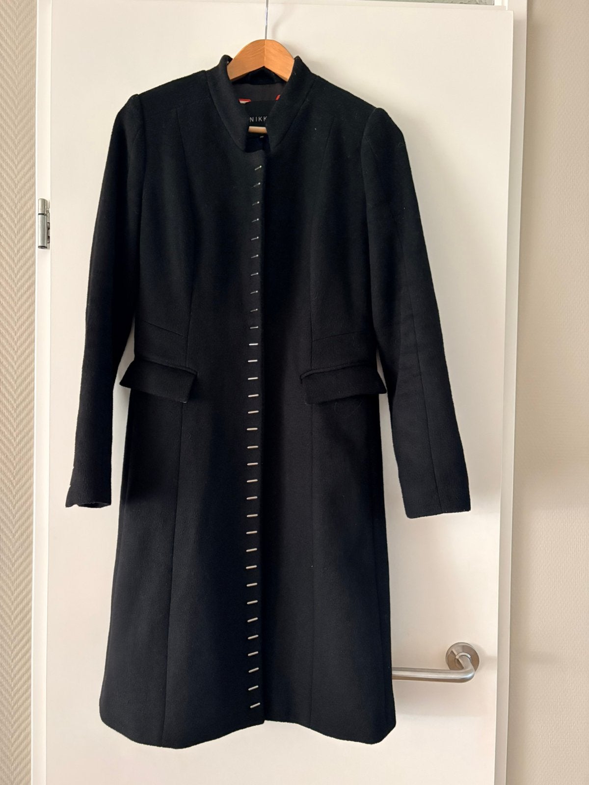 Nikkie winterjas maat 38, Kleding | Dames, Ophalen, Zo goed als nieuw, Maat 38/40 (M), Zwart