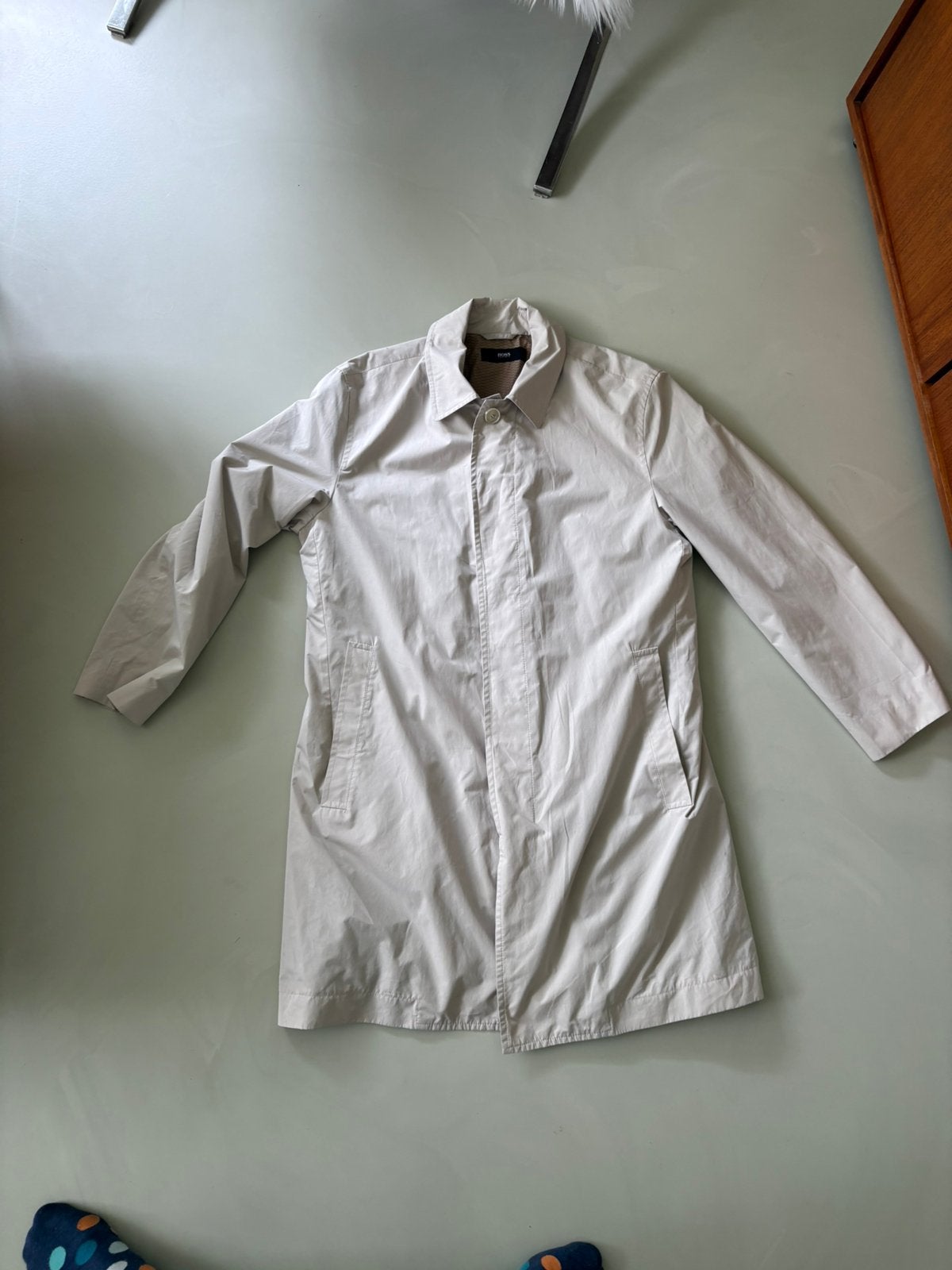 Hugo Boss trenchcoat maat 50, Ophalen of Verzenden, Zo goed als nieuw, Maat 48/50 (M), Beige