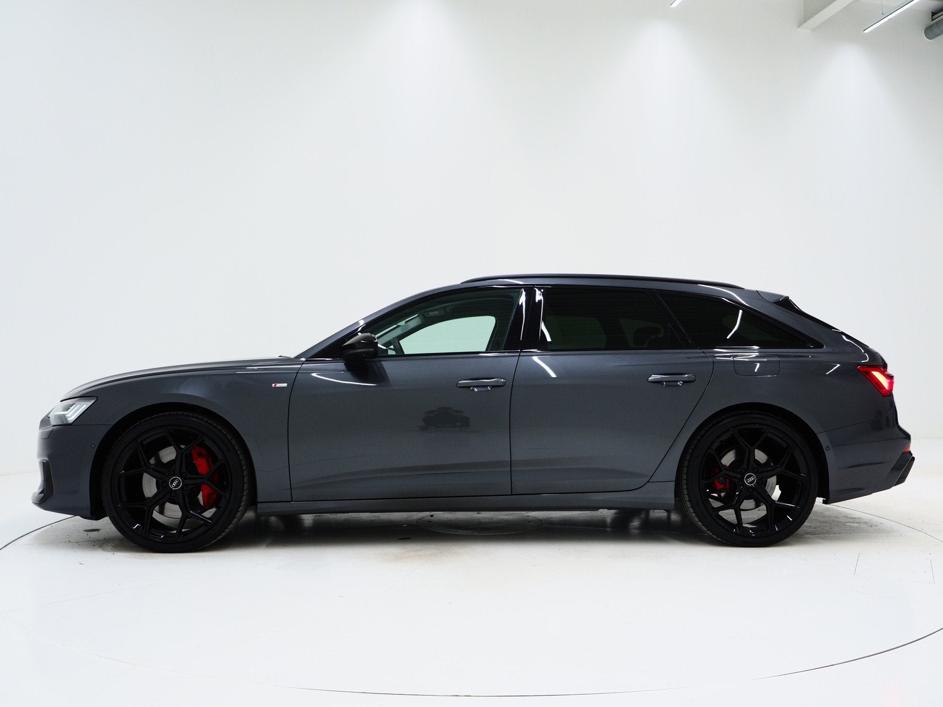 Audi A6 Avant 55 TFSI e quattro Competition Facelift | RS Sp, Auto's, Automaat, Gebruikt, 4 cilinders, Vierwielaandrijving