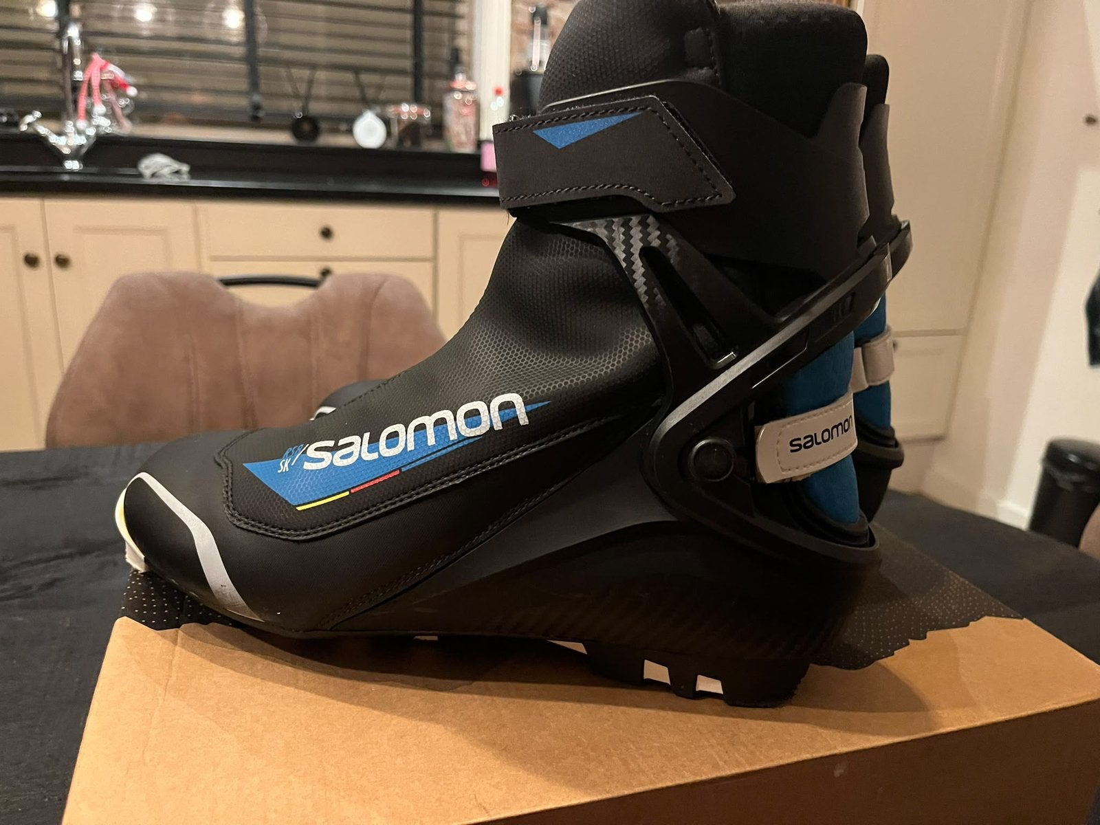 Salomon schaats en langlauf schoenen 45 1/3, Overige merken, Klapschaats, Ophalen of Verzenden, Zo goed als nieuw