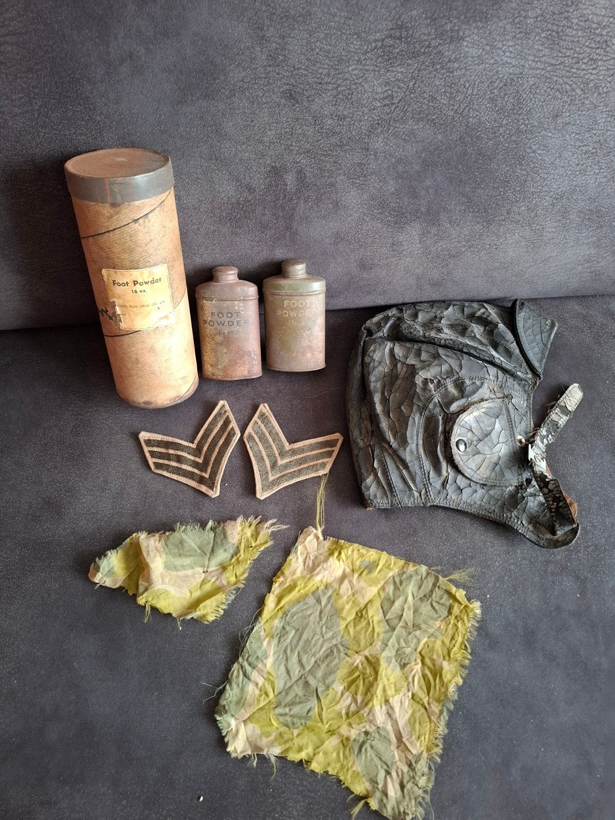 WW2 US Normandië lotje incl. camp parachute en RAF helm, Verzamelen, Militaria | Tweede Wereldoorlog, Ophalen of Verzenden, Amerika