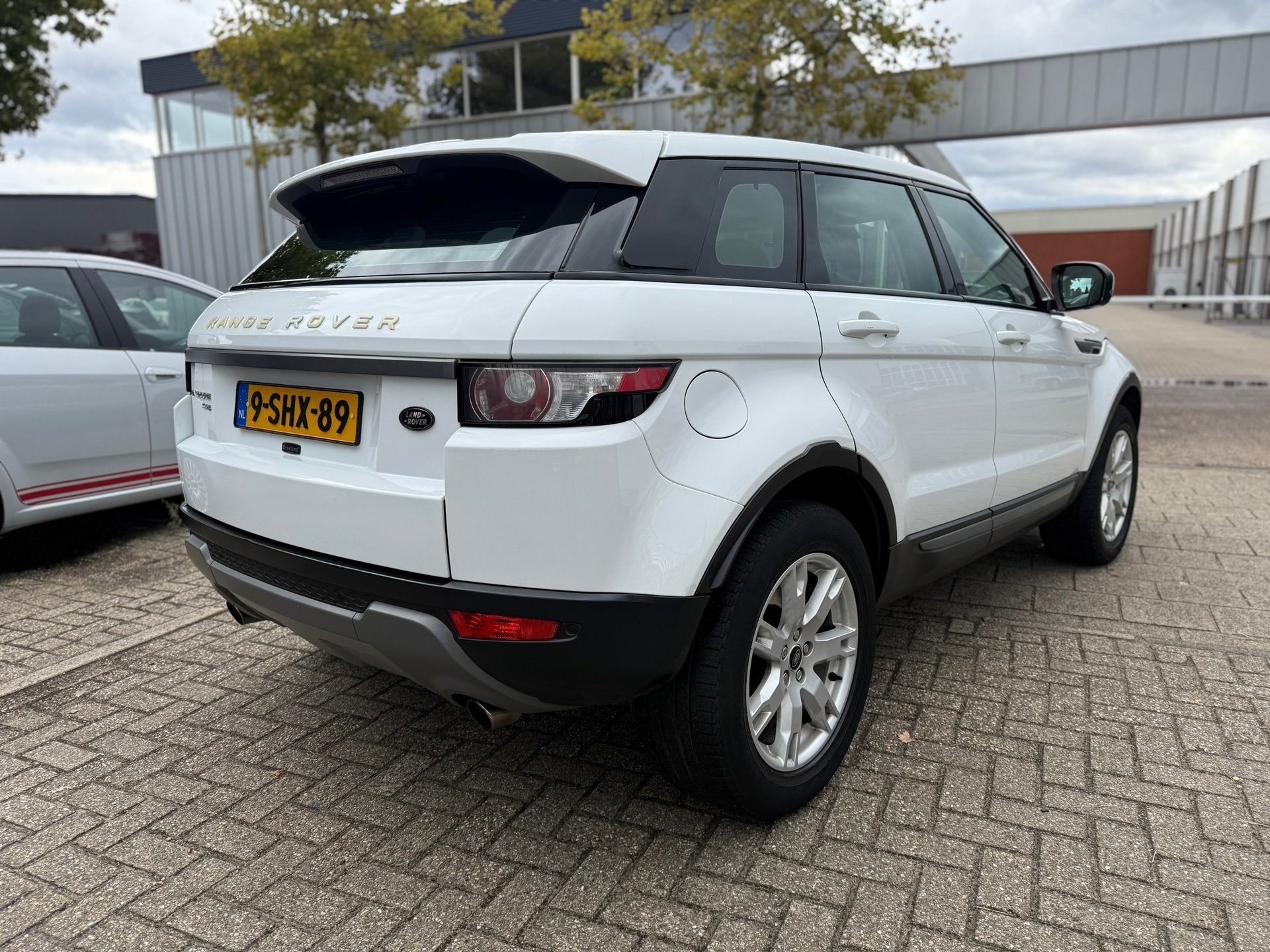Land Rover Range Rover Evoque 2.0 Si 4WD Pure | Automaat | d, Automaat, Euro 5, 4 cilinders, Leder en Stof