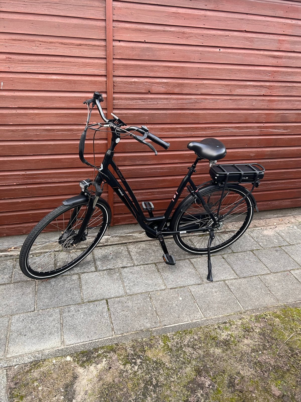 Amslod elektrische dames fiets, 59 cm framehoogte., Zo goed als nieuw, 59 cm of meer, 50 km per accu of meer, Ophalen