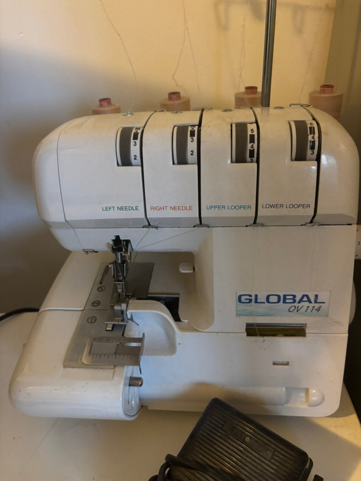 Nette Global OV 114 lockmachine, Ophalen of Verzenden, Zo goed als nieuw, Lockmachine