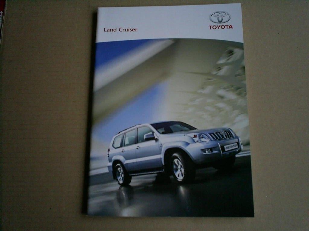 Toyota Land Cruiser [ 11 / 2004 ], Verzenden, Zo goed als nieuw, Toyota
