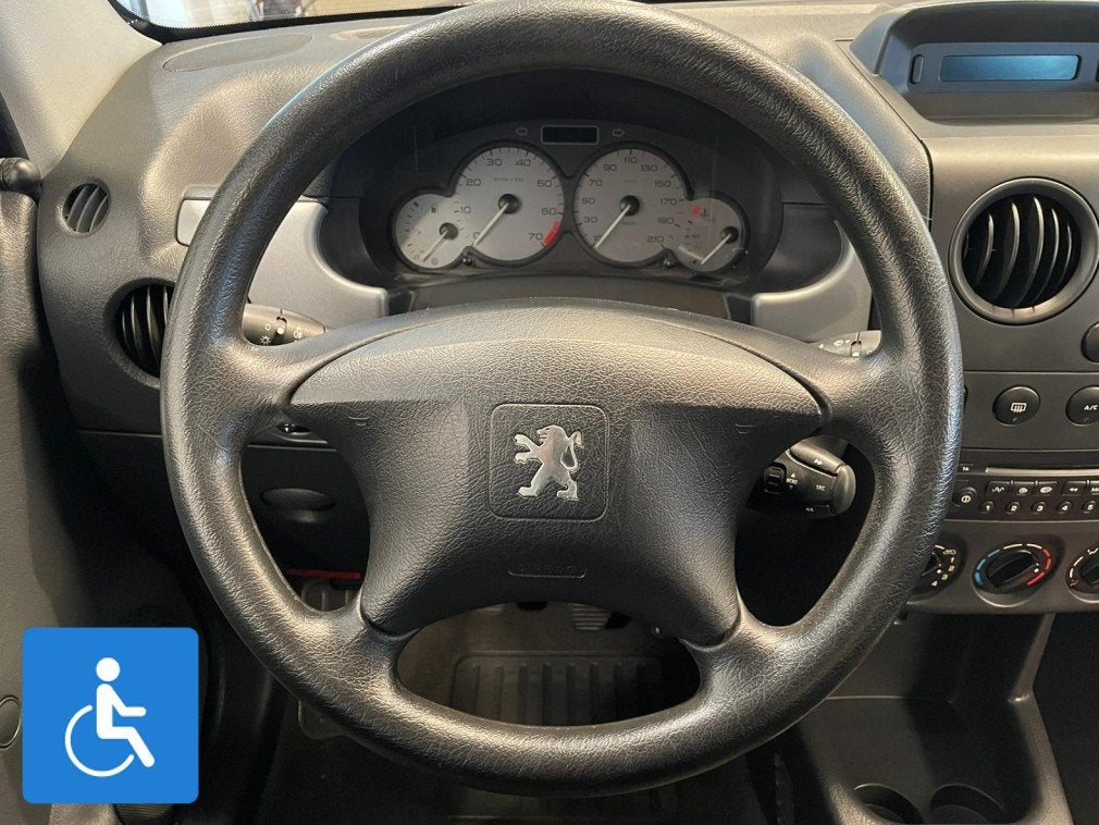 Peugeot Partner 1.4 XR COMBI (bj 2005), Auto's, Peugeot, 12 maanden, Stof, Zwart, 49 €/maand