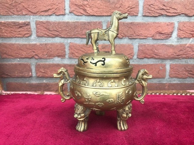 Chinese bronzen wierookbrander, PAARD, Ritueel object, Ophalen of Verzenden, China, Gemerkt