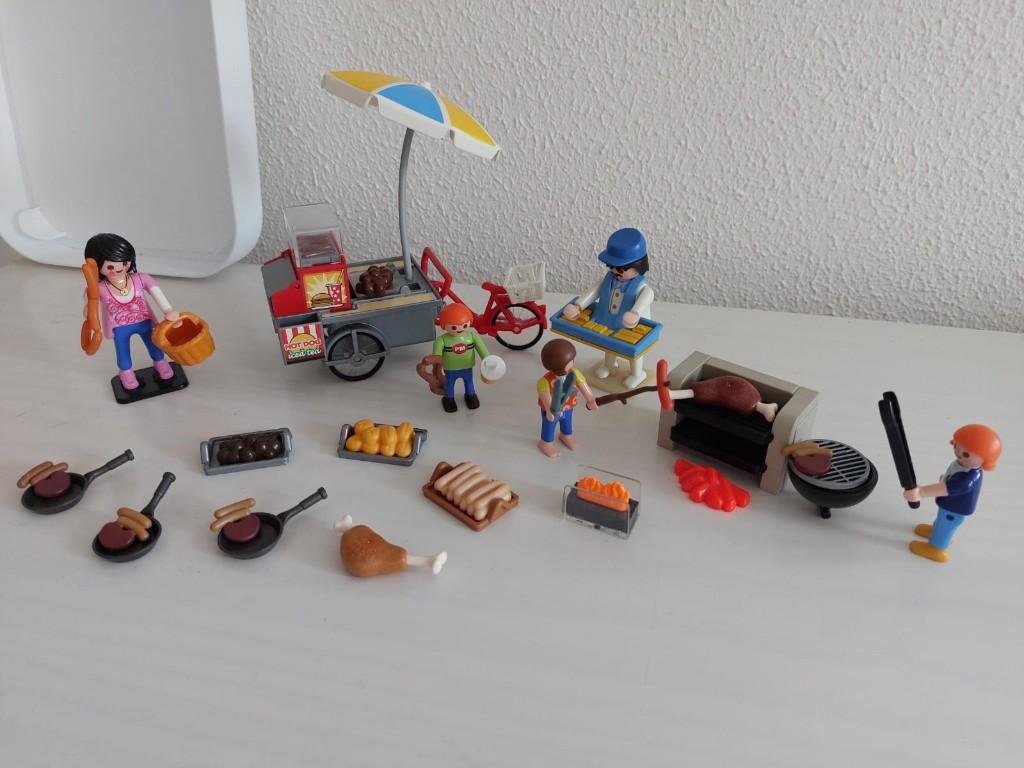 Playmobil barbecue incl. kar & poppetjes, Kinderen en Baby's, Speelgoed | Playmobil, Ophalen of Verzenden, Zo goed als nieuw