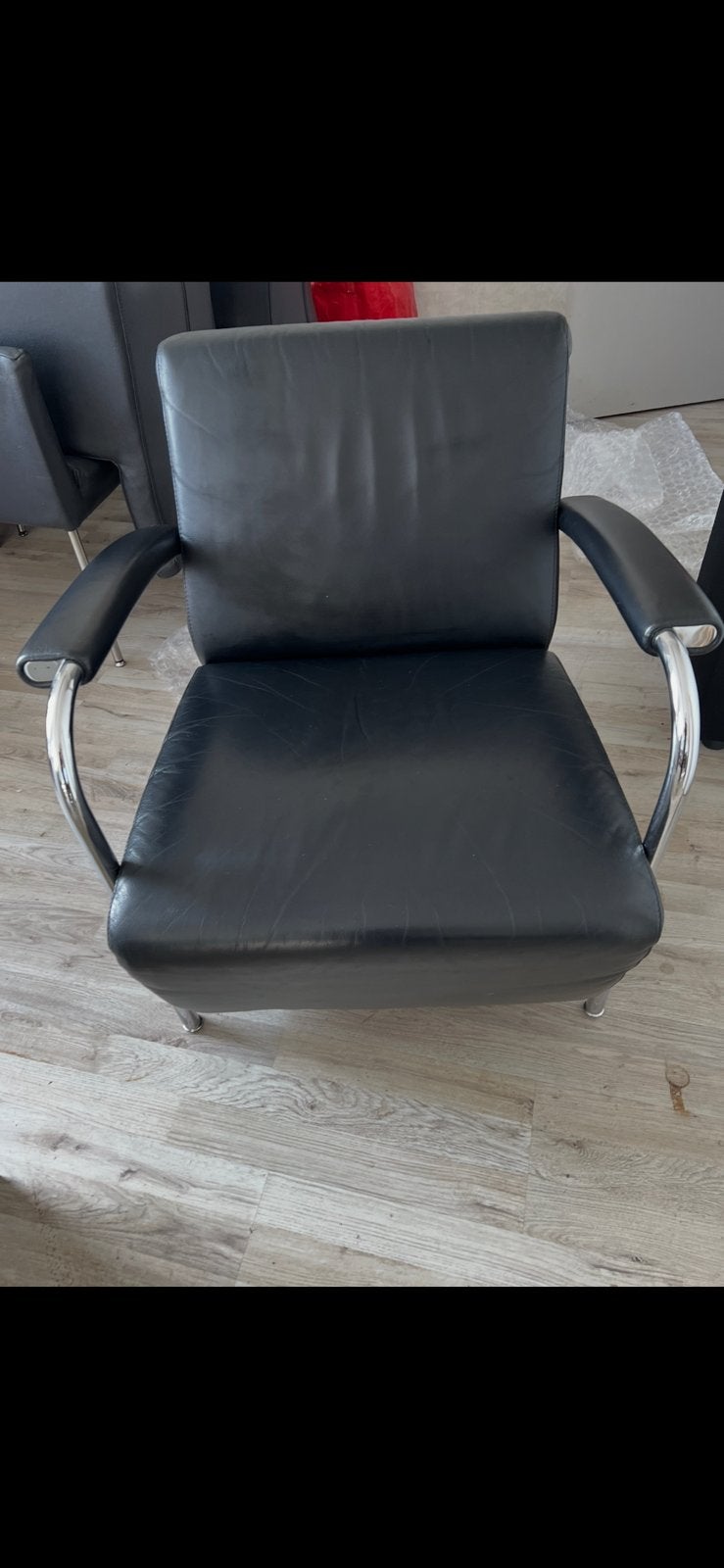 Leolux scylla fauteuil, Ophalen, Zo goed als nieuw, 50 tot 75 cm, Leer