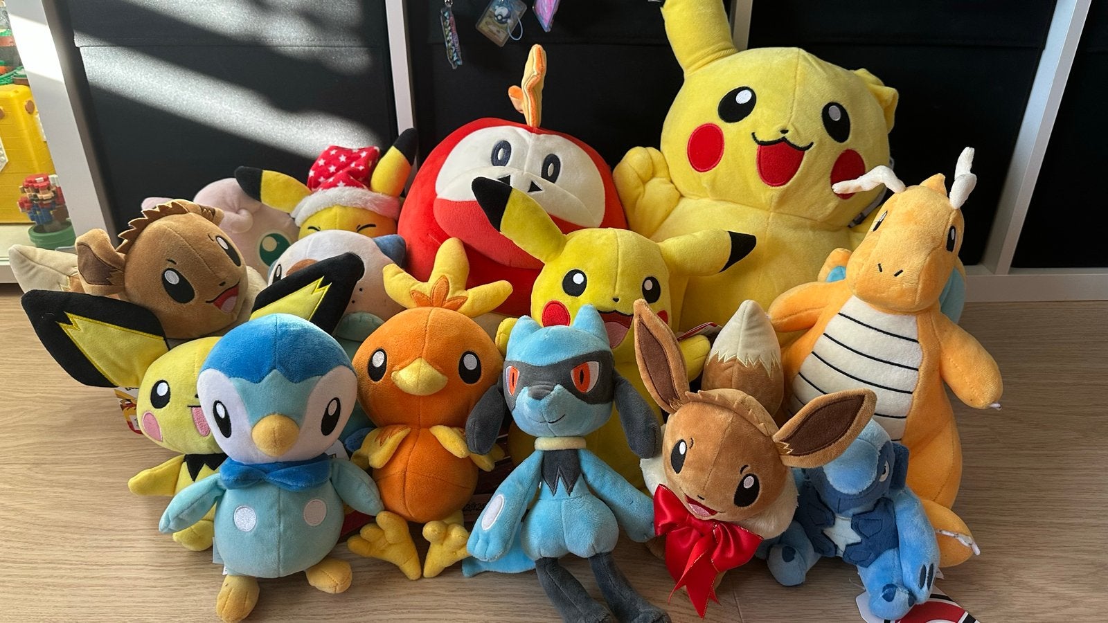 Grote collectie Pokémon, Nintendo en andere knuffels, Overige typen, Ophalen of Verzenden, Zo goed als nieuw, Meerkleurig