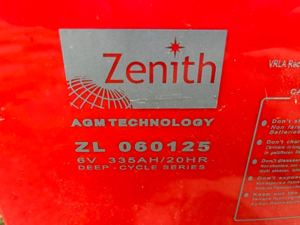 8x Zenith ZL060125 6V 335Ah accu's - Deep Cycle, Auto-onderdelen, Accu's en Toebehoren, Ophalen, Gebruikt