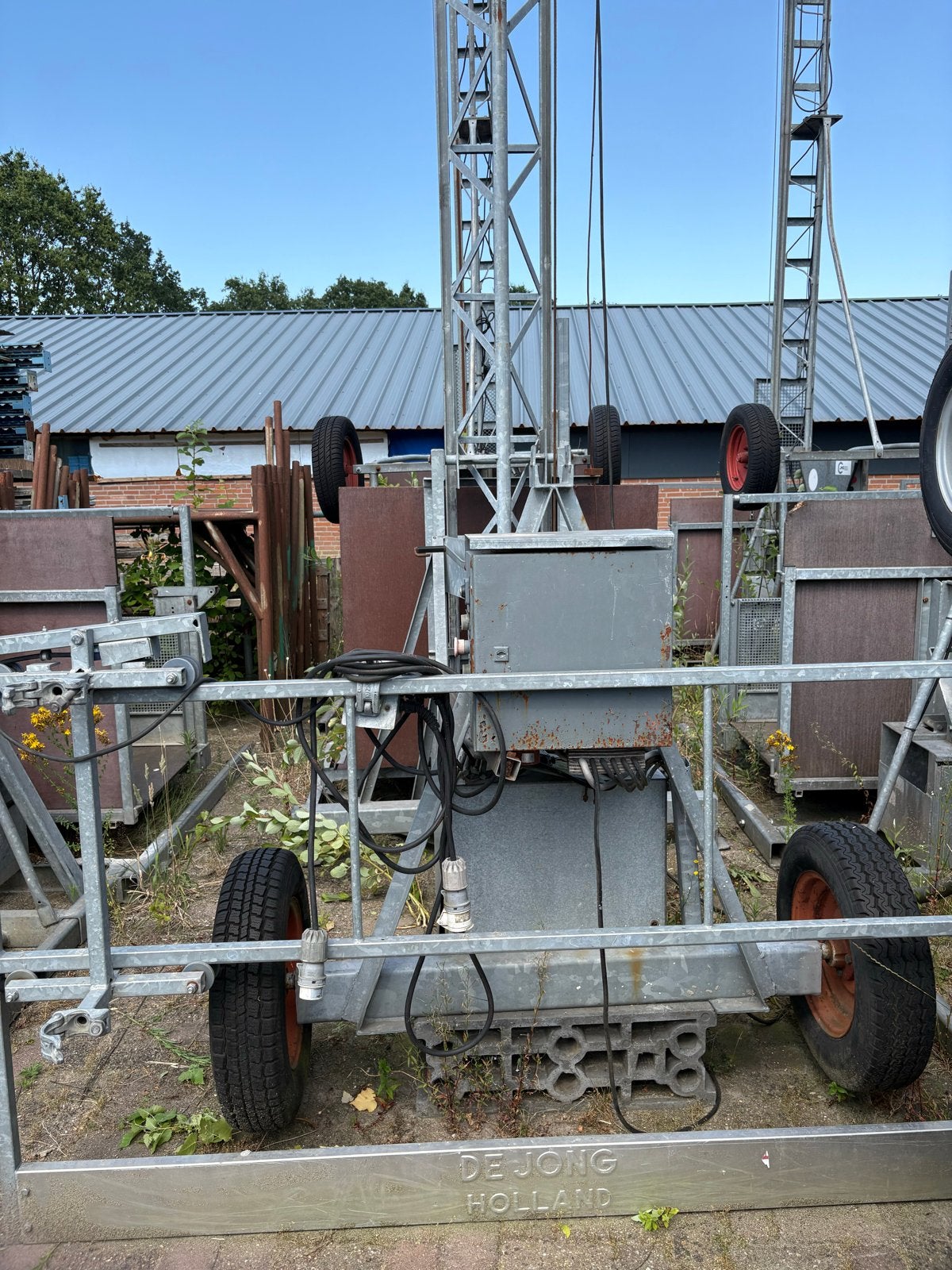 Bouwlift 7,5m hoog, 380V krachtstroom, Ophalen, Gebruikt