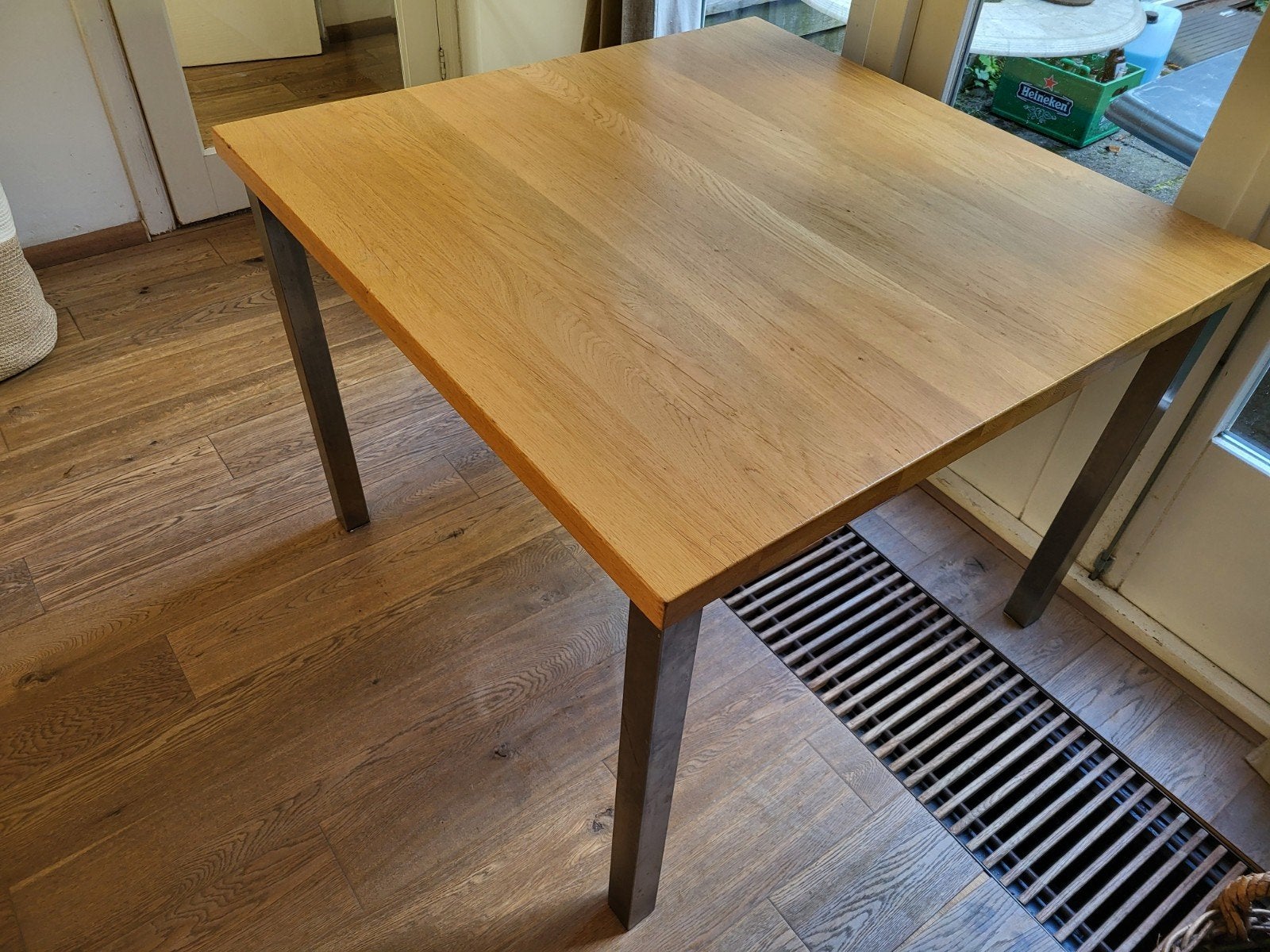 Houten eettafel 4 persoons met stalen poten, Huis en Inrichting, Gebruikt, Vierkant, Vier personen, Ophalen