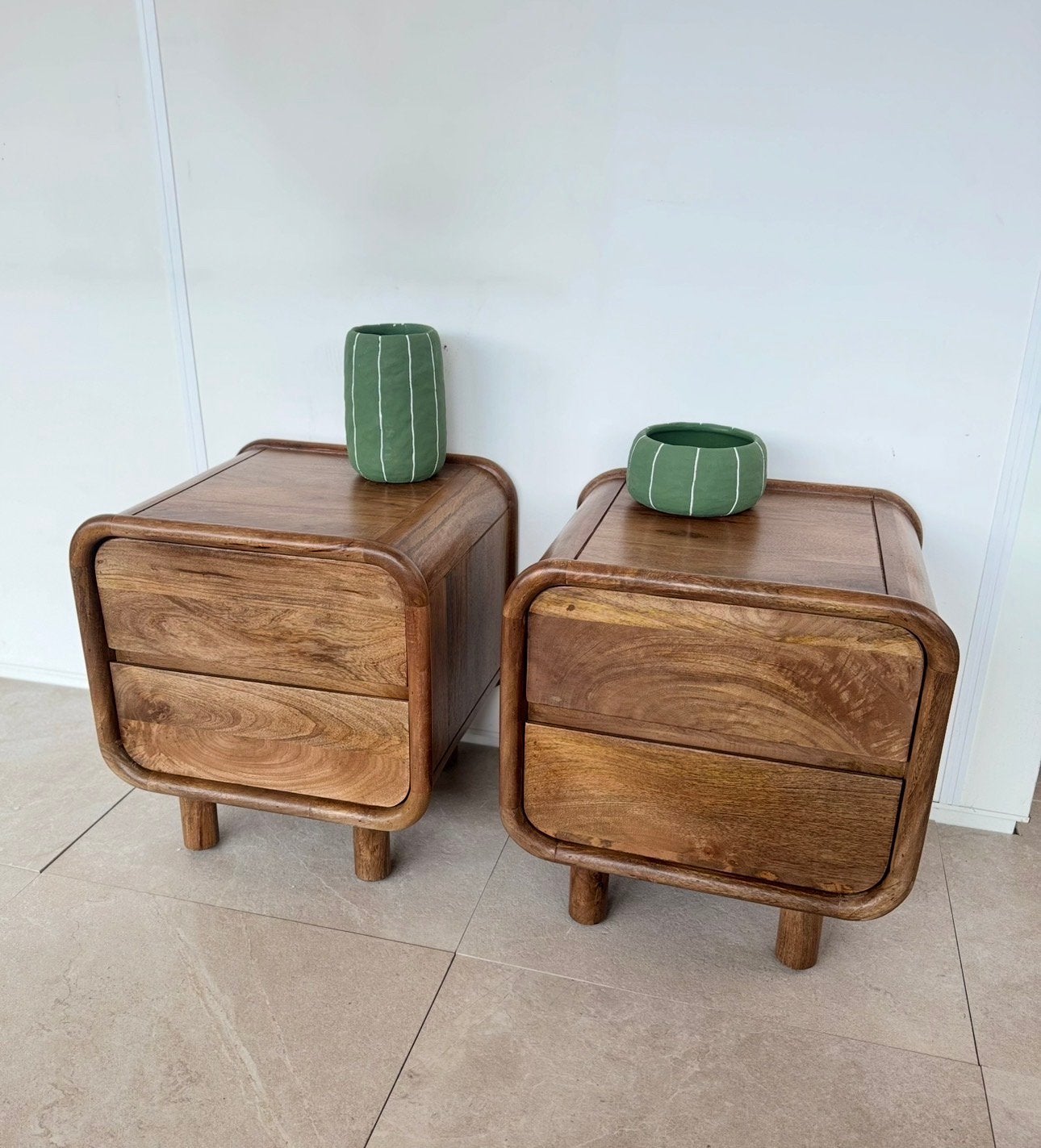 Magazijn leegverkoop set nachtkastjes Japandi mangohout SALE, Hout, Nieuw, Ophalen of Verzenden, Info@wkhome.nl