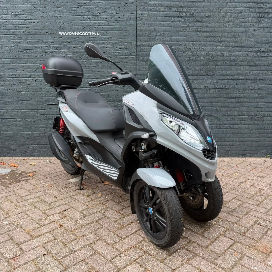 PIAGGIO MP3 300 HPE (bj 2021), Scooter, Onbekend, Onbekend, 278 cc