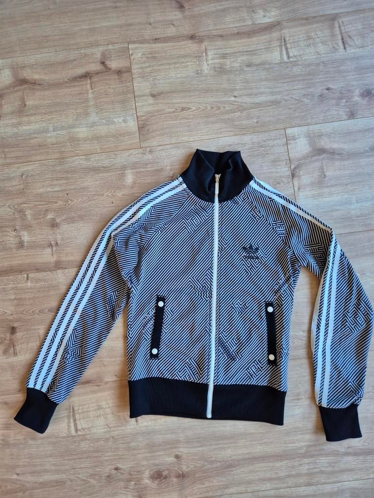 Adidas jasje zwart wit zgan Maat 36, Kleding | Dames, Adidas, Wit, Overige typen, Ophalen of Verzenden