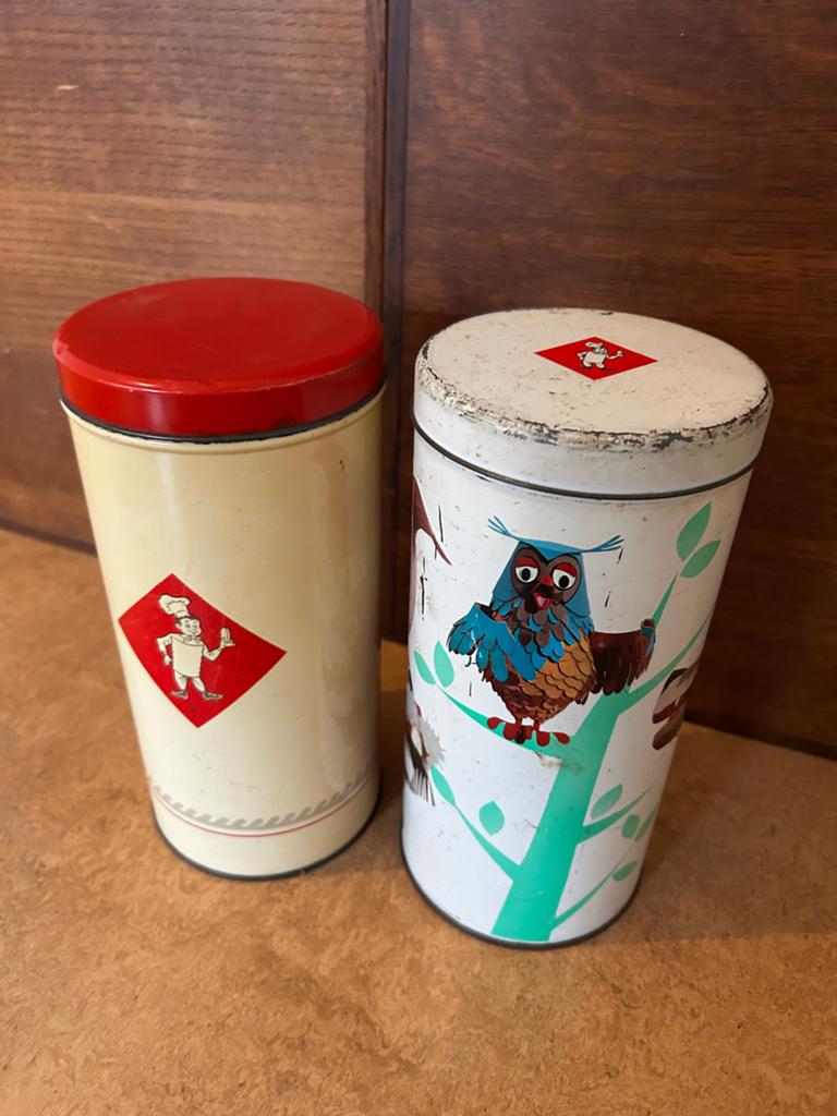 Vintage beschuitblikken met uiltjes, Verzamelen, Blikken, Ophalen of Verzenden, Gebruikt, Overige